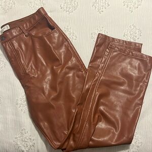 A&F 90s Straight Ultra High Rise Leather Pant